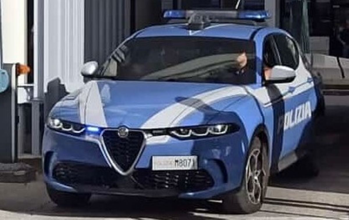 Manfredonia, avvocato minacciato da una donna nel suo studio: «Se vai dai carabinieri sei morto» Manfredonia, avvocato minacciato da una donna nel suo studio: «Se vai dai carabinieri sei morto»