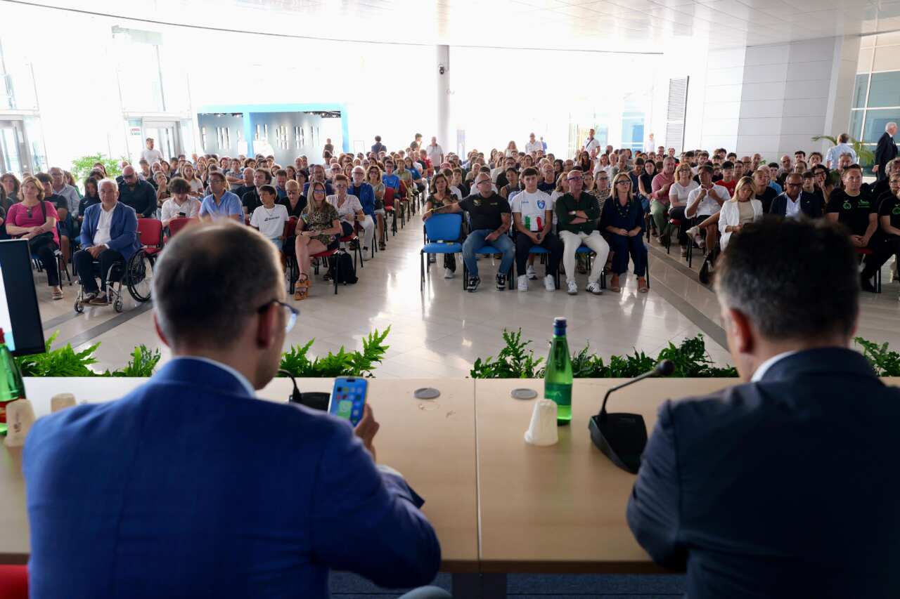Galleria foto 'Premiate le Eccellenze Sportive della città di Bari: 10 campioni mondiali, 10 europei e 101 atleti da podio – VIDEO' - foto 1