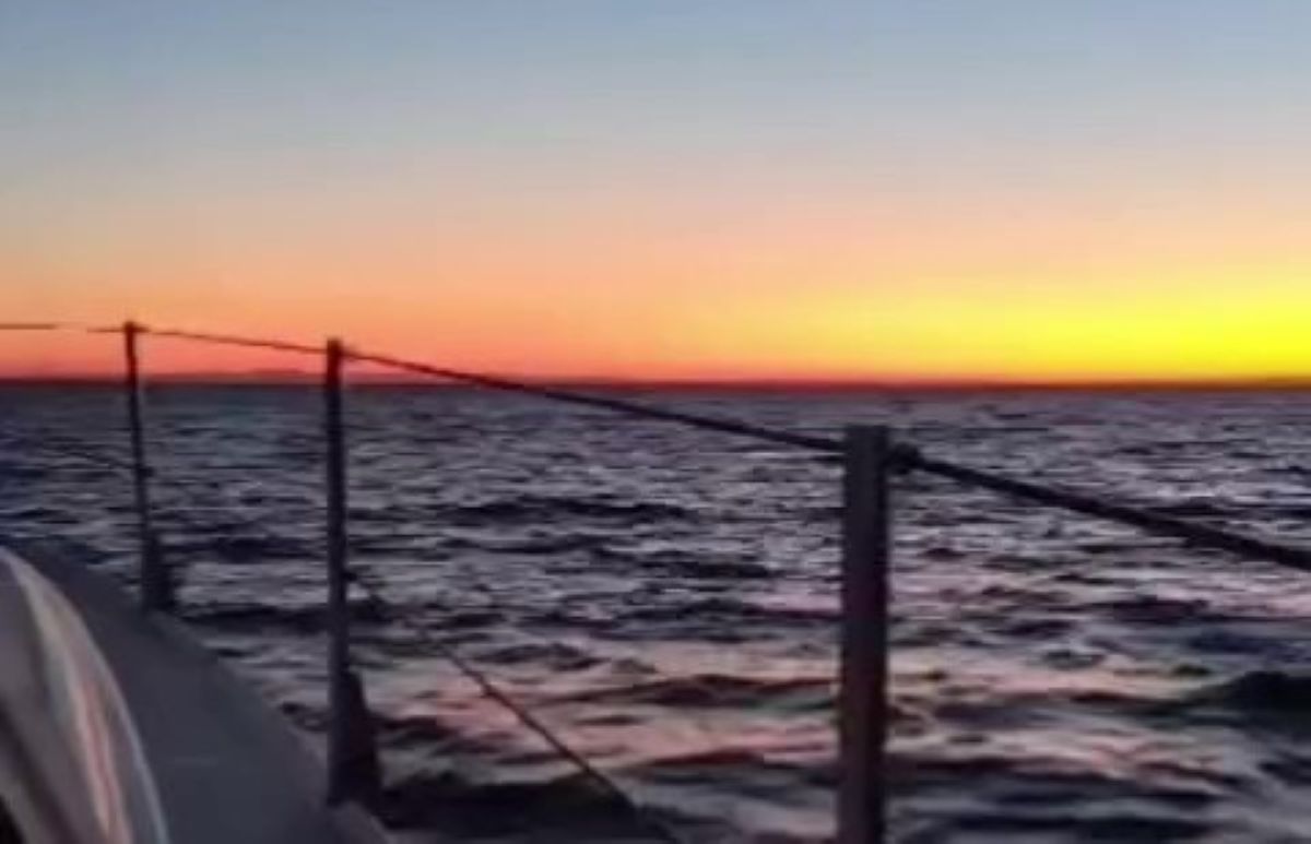 Taranto, sono quattro i dispersi in mare: sulla barca c’era anche il fratello di uno dei tre diportisti – VIDEO Taranto, sono quattro i dispersi in mare: sulla barca c’era anche il fratello di uno dei tre diportisti – VIDEO