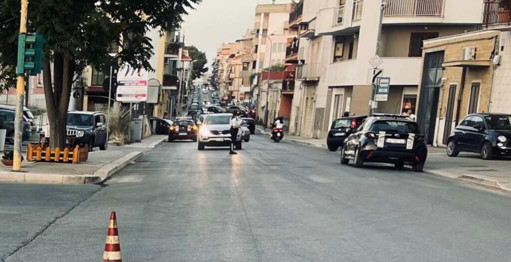 Galleria foto 'Scontro tra un’auto e un monopattino ad Andria: una 14enne in prognosi riservata' - foto 1