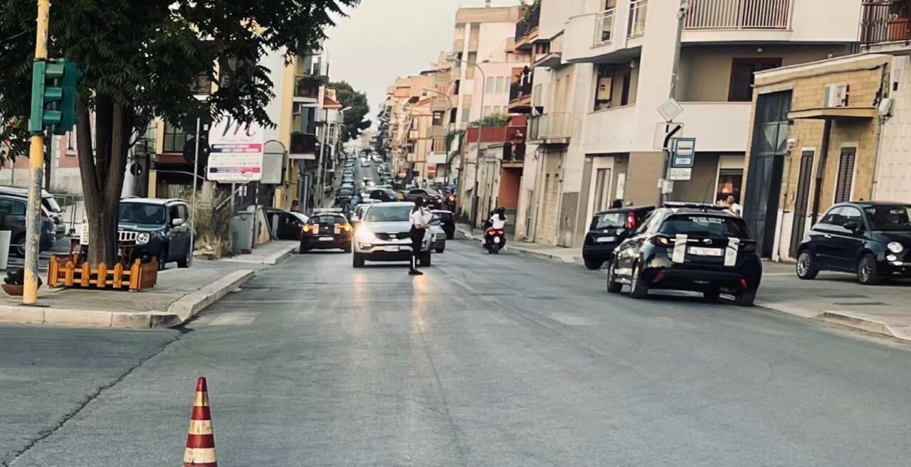 Scontro tra un’auto e un monopattino ad Andria: una 14enne in prognosi riservata