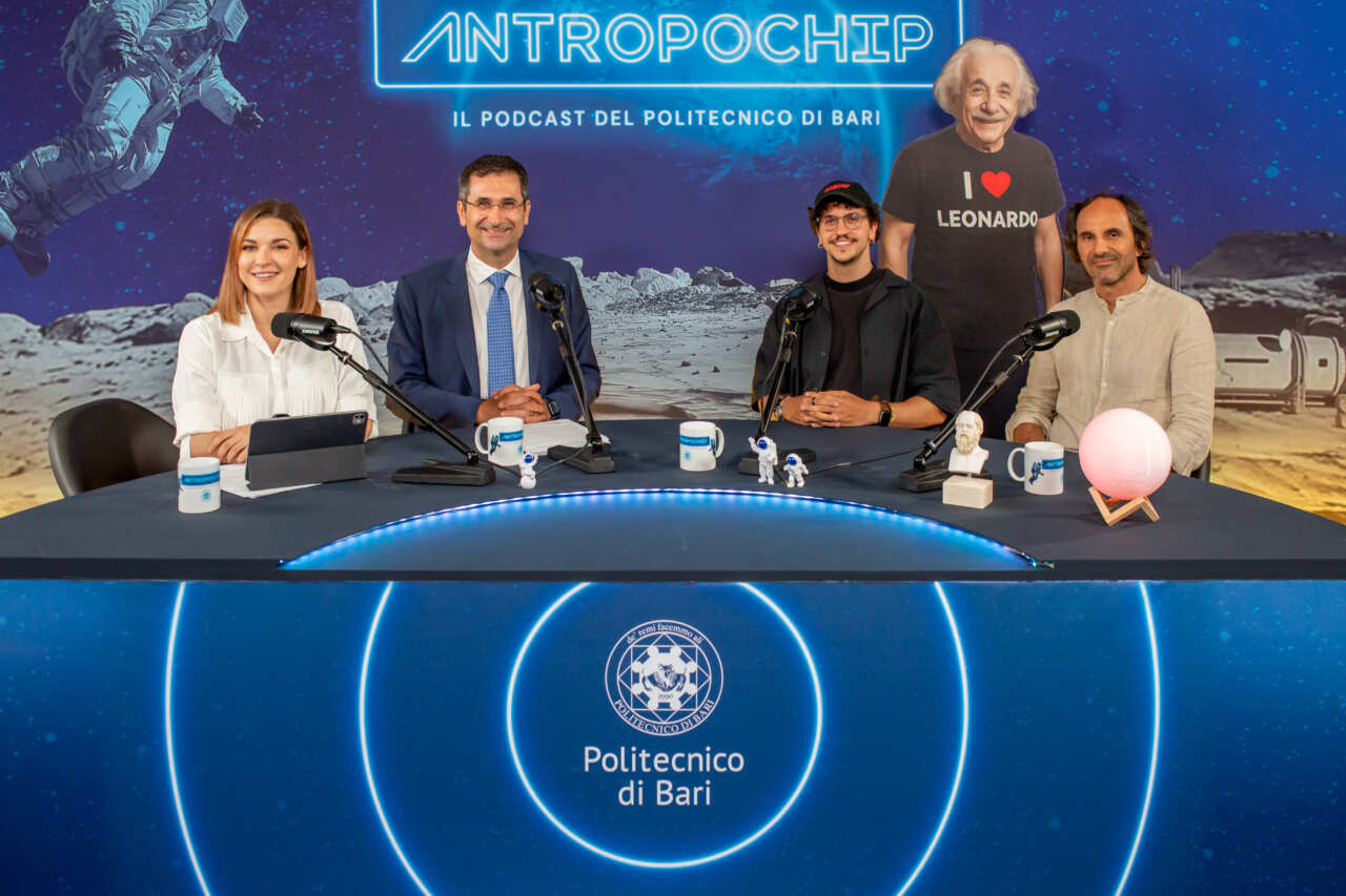 Galleria foto 'Politecnico di Bari, al via le immatricolazioni 2025/26 con la campagna e il podcast “Antropochip” – FOTO' - foto 2