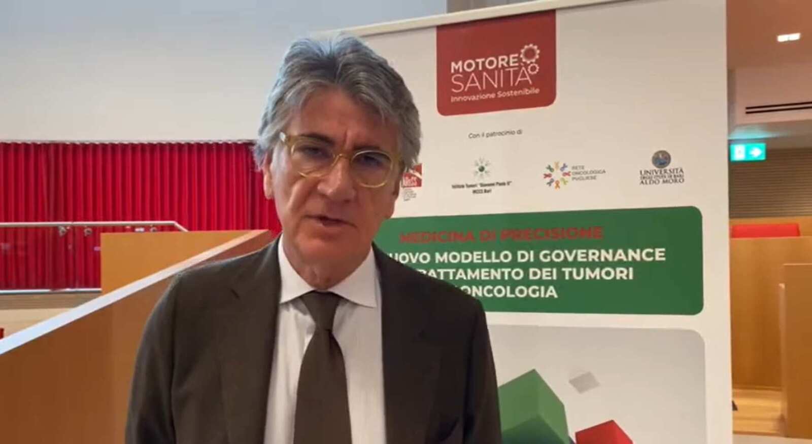 Galleria foto 'Lotta contro il cancro, sul territorio 18 centri per indirizzare e assistere i pazienti' - foto 1
