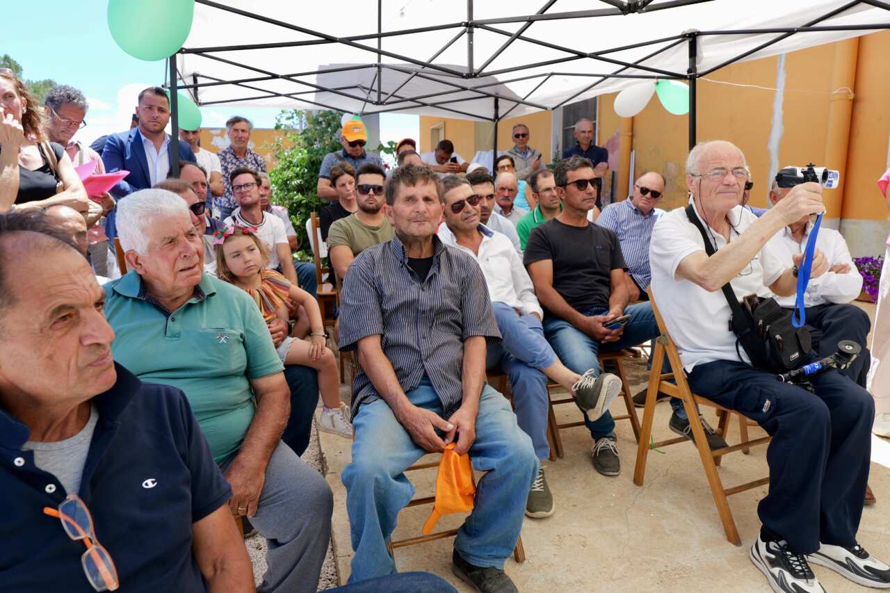 Galleria foto 'Puglia, Emiliano incontra coltivatori e allevatori: «Fondamentale l’associazionismo in agricoltura» – VIDEO' - foto 5