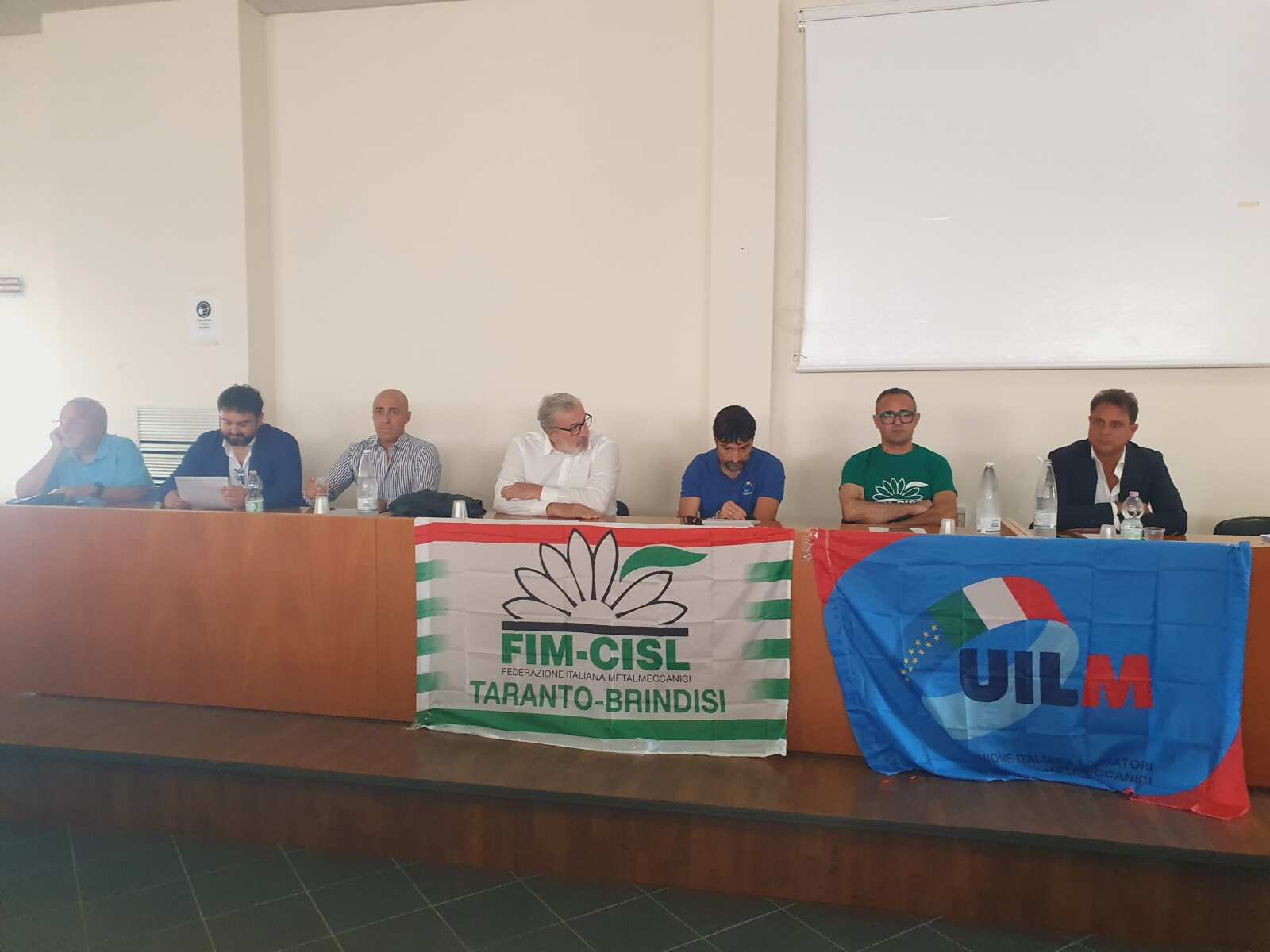 Galleria foto 'Ex Ilva, i sindacati: «Superare il conflitto lavoro-salute e avviare la transizione green» – VIDEO' - foto 1