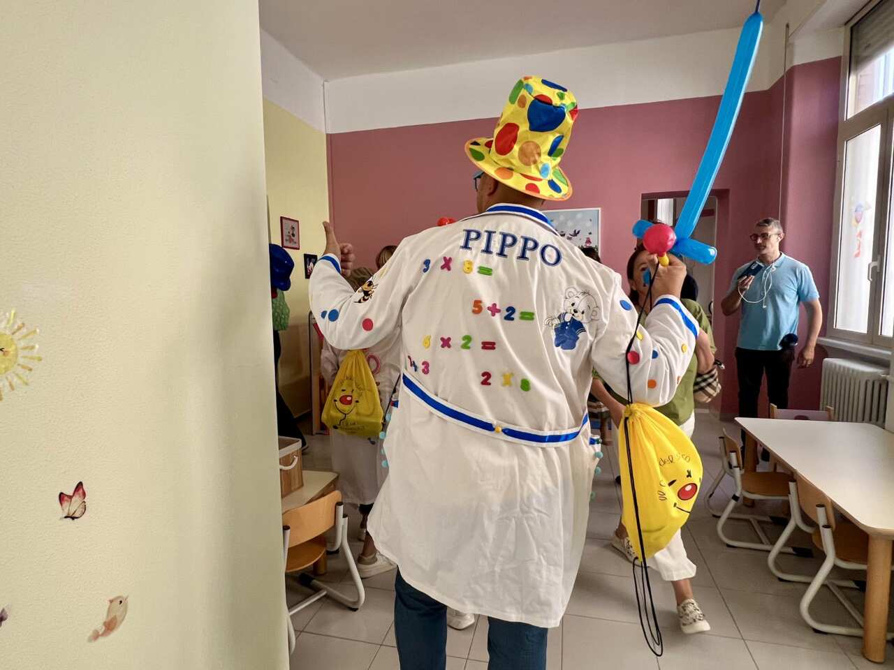 Galleria foto 'Colorato e accogliente, ecco il nuovo ambulatorio per le vaccinazioni dell’Asl Foggia: «A misura di bambino»' - foto 2