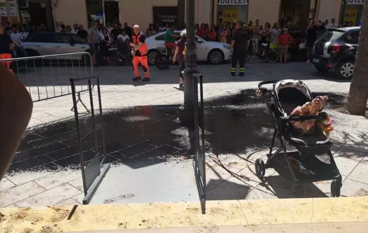 Galleria foto 'Brindisi, secchio di catrame bollente cade da un palazzo: bimbo di 6 mesi e altre 5 persone gravemente ustionate' - foto 1