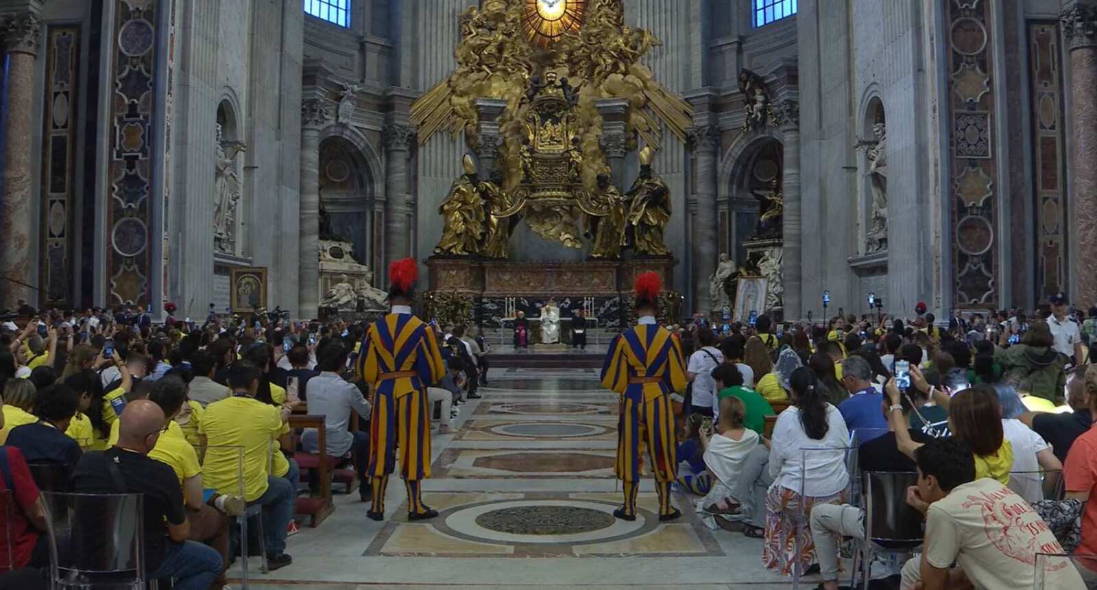 Galleria foto 'Giubileo dei Giovani, il Papa ai missionari digitali: «Portate pace fino ai confini della terra»' - foto 1