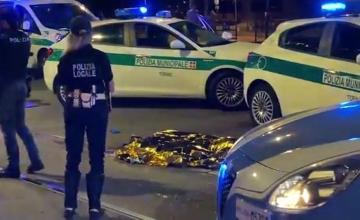 Galleria foto 'Torino, ciclista pugliese investito e ucciso da un’auto della polizia: chiesta la condanna per un agente' - foto 1