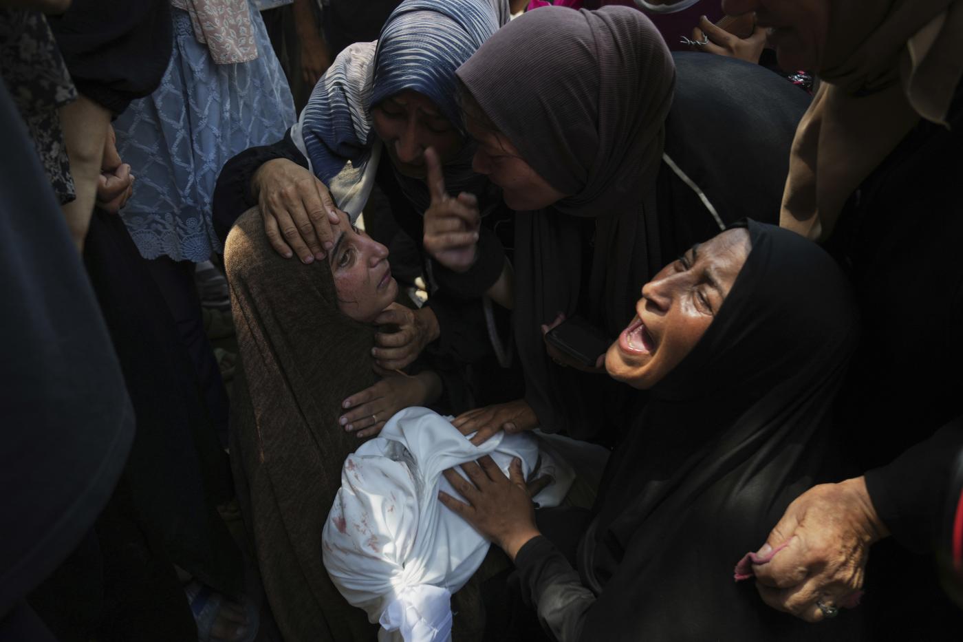 Galleria foto 'Gaza, dalla Puglia l’appello a Parlamento e Governo: «Prenda una posizione netta contro lo sterminio»' - foto 1