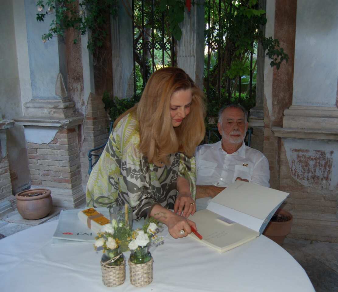 Il gruppo FAI Giovani della Costa Jonica incontra il regista Francis Ford Coppola a Bernalda – FOTO Il gruppo FAI Giovani della Costa Jonica incontra il regista Francis Ford Coppola a Bernalda – FOTO
