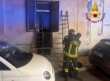 Lecce, scoppia l’incendio in casa e una donna rimane intrappolata: salvata dai vigili del fuoco
