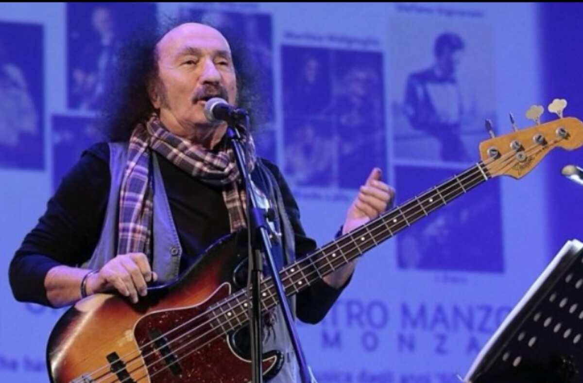 Galleria foto 'Lutto nel mondo della musica, si è spento a 83 anni Livio Macchia: storico bassista e fondatore dei Camaleonti' - foto 1