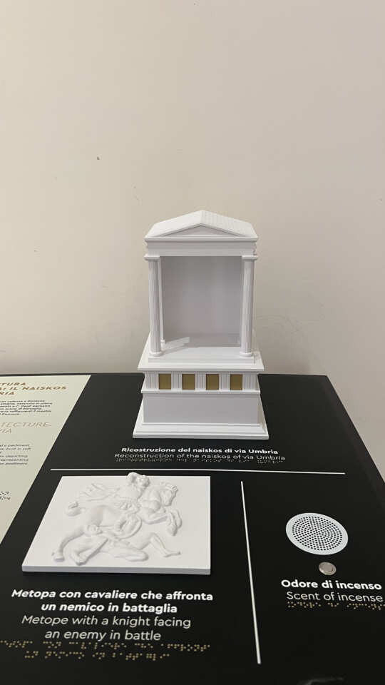 Galleria foto 'Taranto, il MArTa sempre più inclusivo: ecco i percorsi tattile, 3D e olfattivo per un’esperienza multisensoriale – FOTO' - foto 5