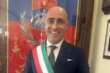 Taranto, il sindaco Bitetti ritira le dimissioni e va a Roma per l’incontro sull’ex Ilva al Mimit – VIDEO