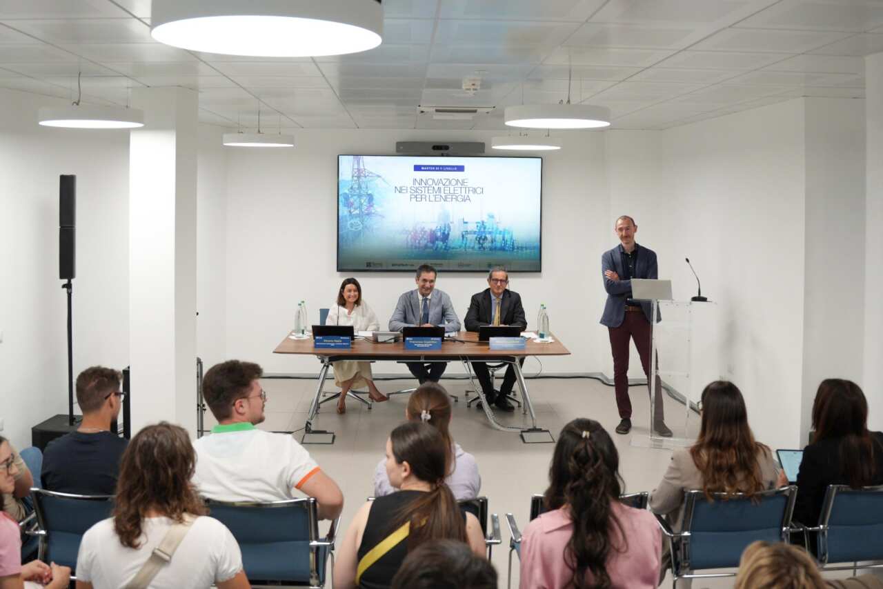 Galleria foto 'Bari, al Politecnico il master di Terna per formare i futuri professionisti dell’energia' - foto 1