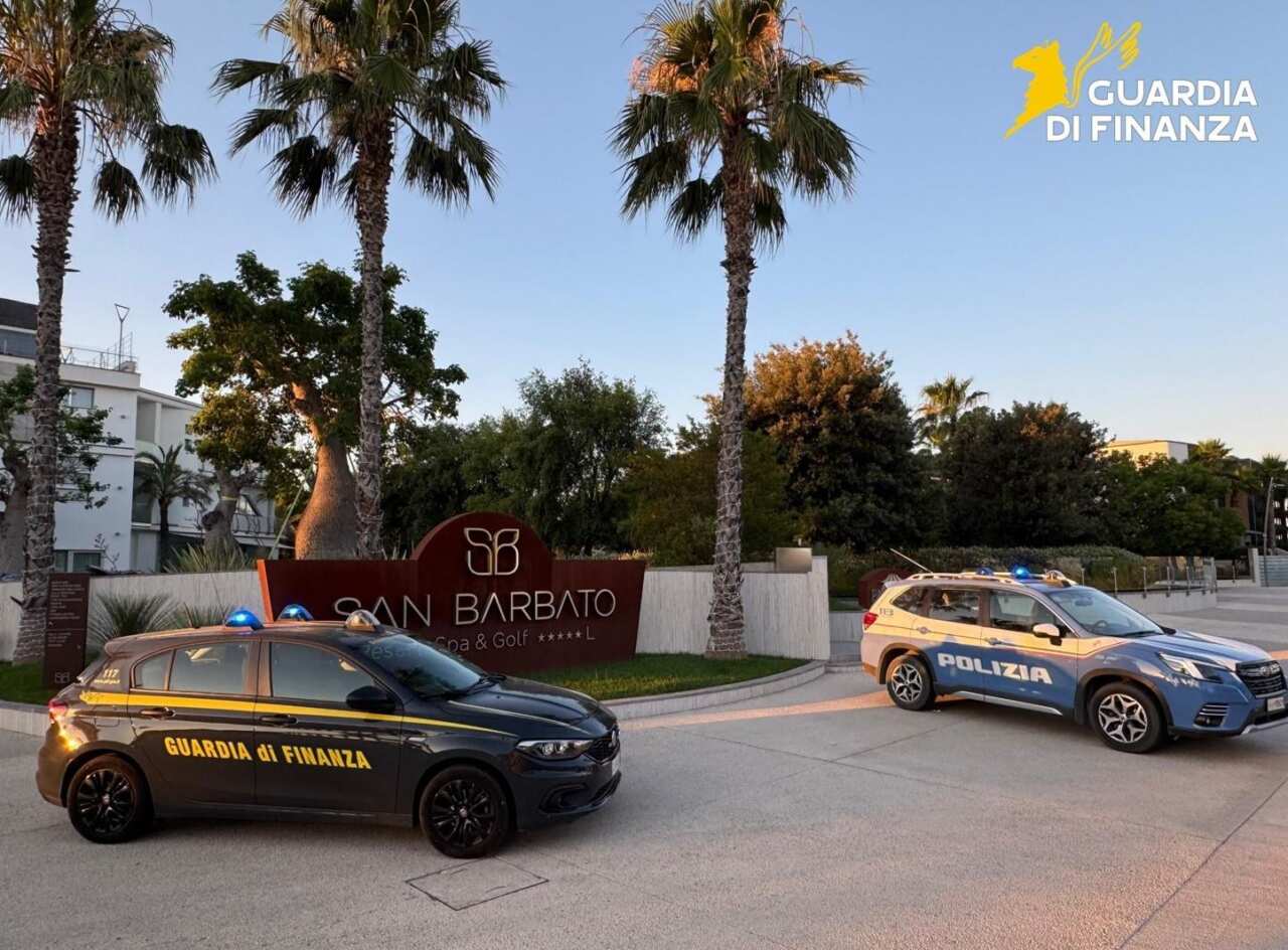 Riciclaggio del denaro della criminalità foggiana: a Lavello sigilli al resort di lusso San Barbato. I nomi degli arrestati – VIDEO Riciclaggio del denaro della criminalità foggiana: a Lavello sigilli al resort di lusso San Barbato. I nomi degli arrestati – VIDEO