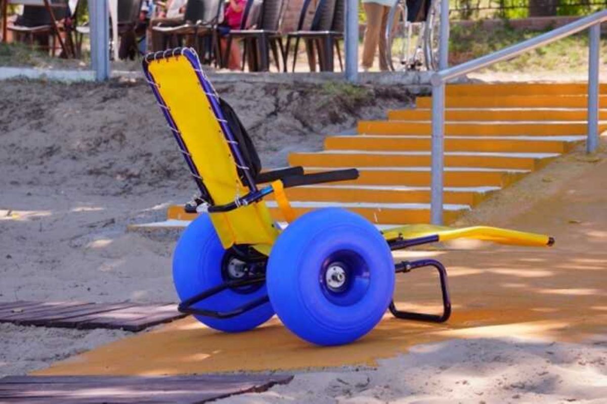 Ostuni, la spiaggia dei Camerini accessibile a tutti grazie a un finanziamento regionale da 20mila euro Ostuni, la spiaggia dei Camerini accessibile a tutti grazie a un finanziamento regionale da 20mila euro