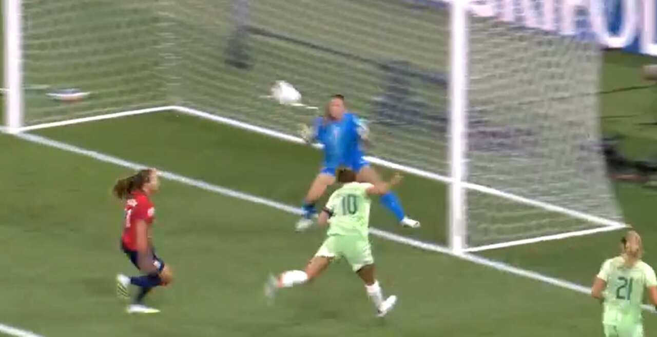 Galleria foto 'Europei calcio femminile, Girelli trascina l’Italia: doppietta e semifinale dopo 28 anni, battuta la Norvegia 2-1' - foto 1