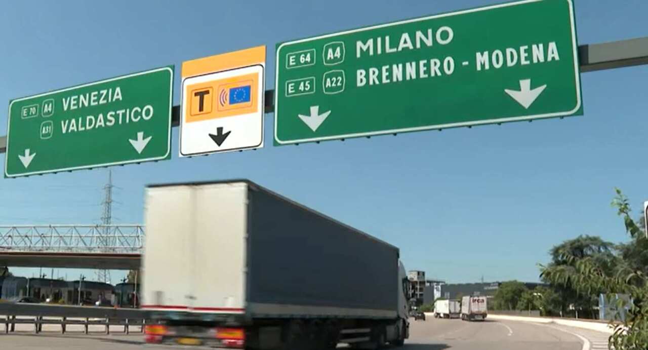 Viabilità, weekend da bollino rosso: traffico intenso verso mare e montagna, i consigli di Anas Viabilità, weekend da bollino rosso: traffico intenso verso mare e montagna, i consigli di Anas