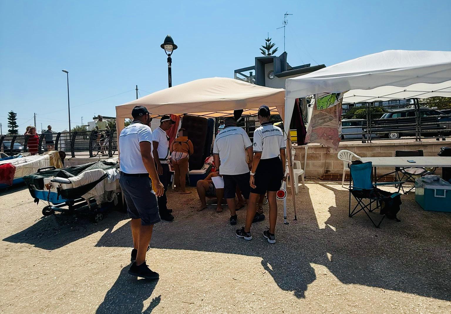 Bari, controlli congiunti sulle spiagge per un Ferragosto in sicurezza: multe fino a mille euro per i trasgressori