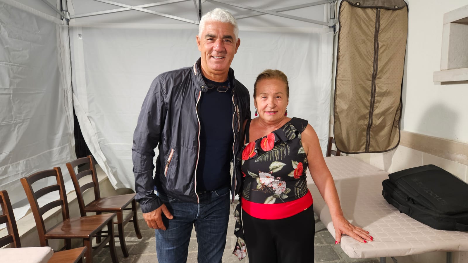 Biagio Izzo fa il pieno a Celle di San Vito tra risate, spettacoli e festa patronale estiva – VIDEO