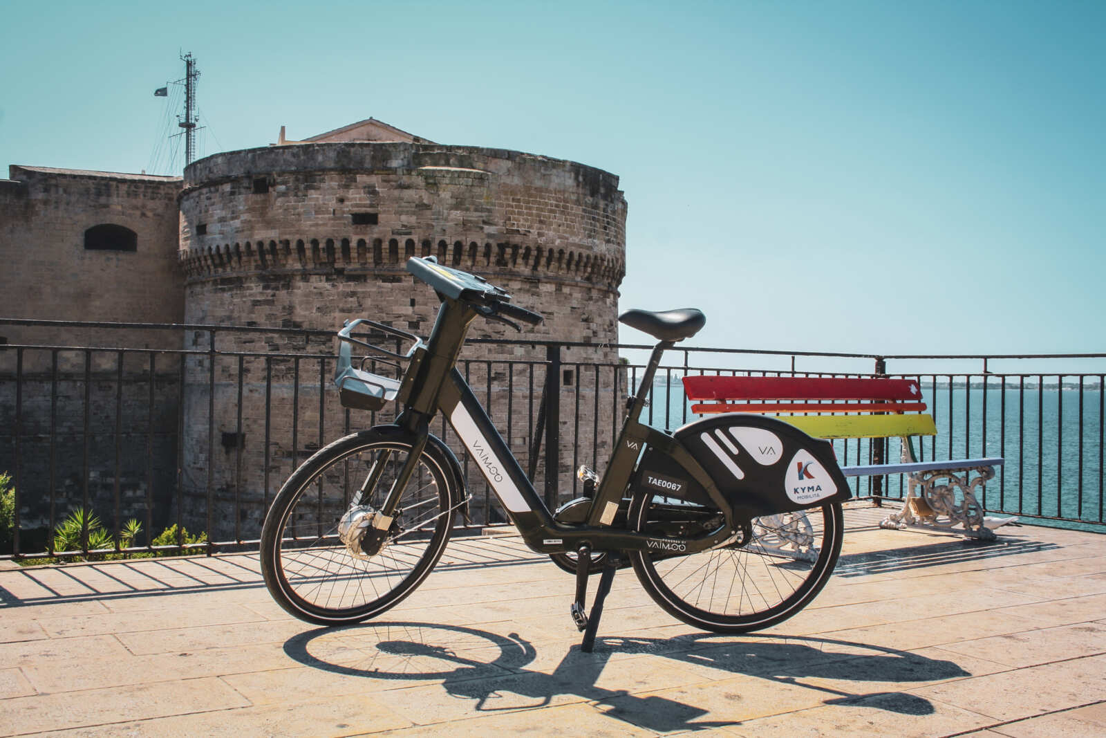 Galleria foto 'A Taranto arriva il bike sharing elettrico: 180 e-bike in 40 stazioni per una mobilità più sostenibile' - foto 2