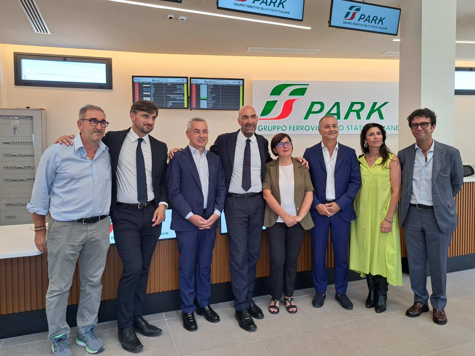 Galleria foto 'Bari, tutto pronto per il nuovo terminal bus della stazione Centrale: entrerà in funzione a settembre' - foto 6