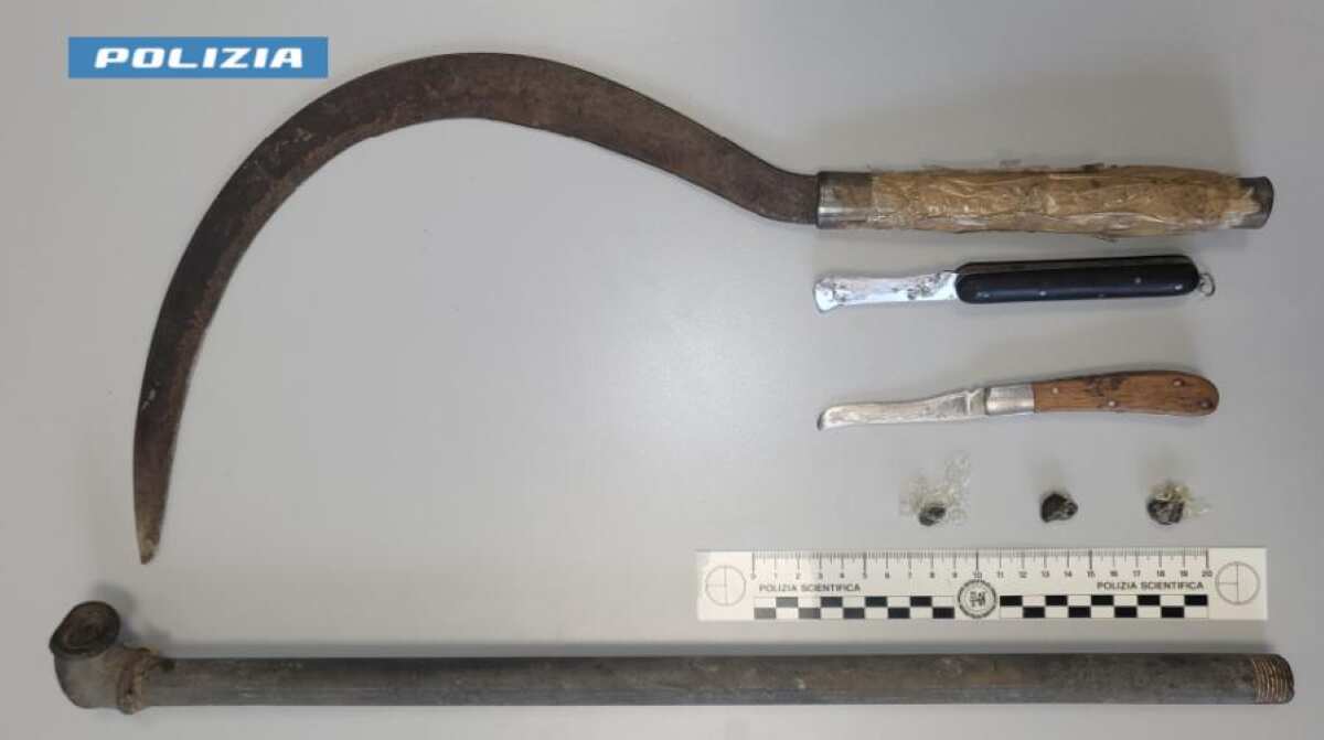Ragazzini terribili nel Salento, 17enne arrestato per droga e 18enne denunciato per armi