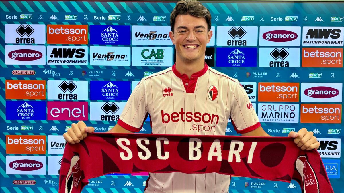 Galleria foto 'Bari, arriva dalla Juventus il nuovo giovane attaccante biancorosso: ecco il classe ’03 Leonardo Cerri' - foto 1