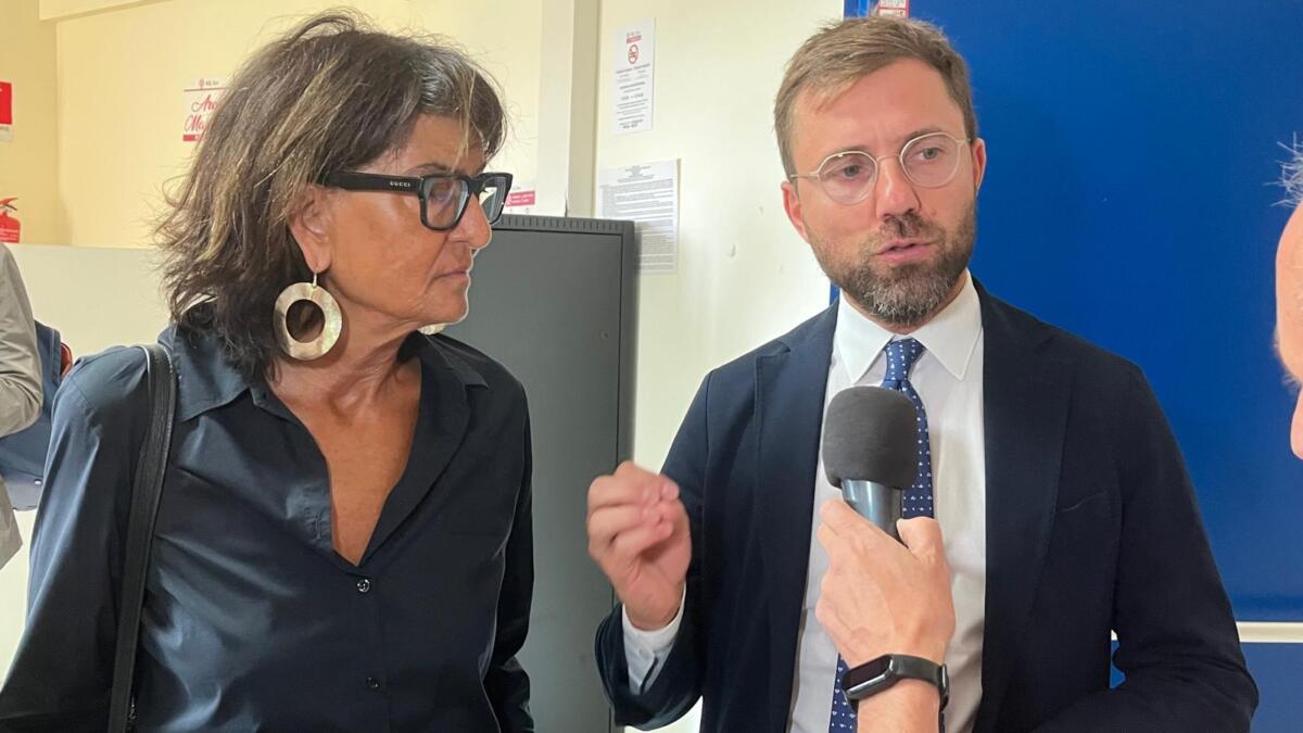 Galleria foto 'Donazione all’ospedale “Umberto I” di Corato: nuovi arredi per i reparti di Pediatria e Neonatologia – FOTO' - foto 2