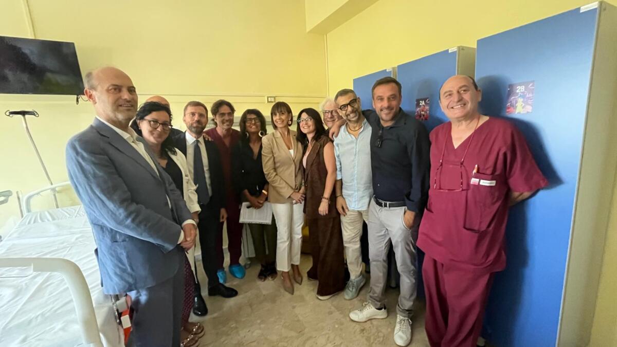 Galleria foto 'Donazione all’ospedale “Umberto I” di Corato: nuovi arredi per i reparti di Pediatria e Neonatologia – FOTO' - foto 4