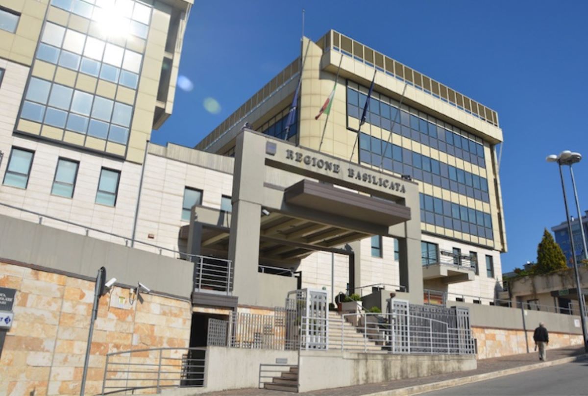 «Cambio vita e faccio l’agricoltore». Dalla Regione Basilicata aiuti agli over 40 «Cambio vita e faccio l’agricoltore». Dalla Regione Basilicata aiuti agli over 40