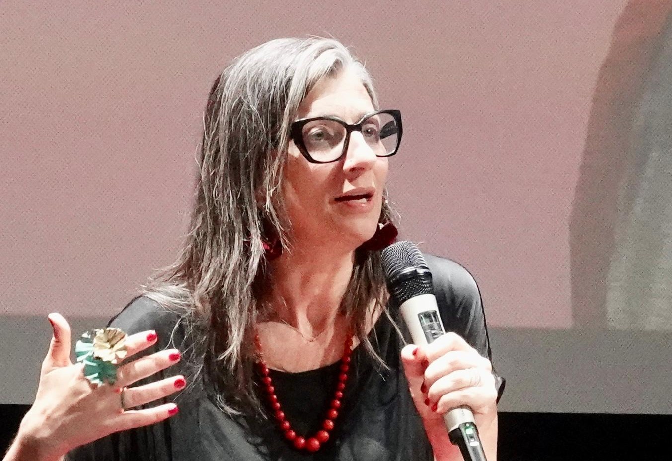 Taranto, Francesca Albanese ospite dell’Uno Maggio Libero e Pensante: parlerà della Palestina Taranto, Francesca Albanese ospite dell’Uno Maggio Libero e Pensante: parlerà della Palestina