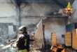 Capurso, scoppia l’incendio in un capannone alla zona industriale: distrutte alcune bare