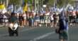 Israele, sciopero generale per gli ostaggi: proteste di massa, raid a Gaza e altre vittime