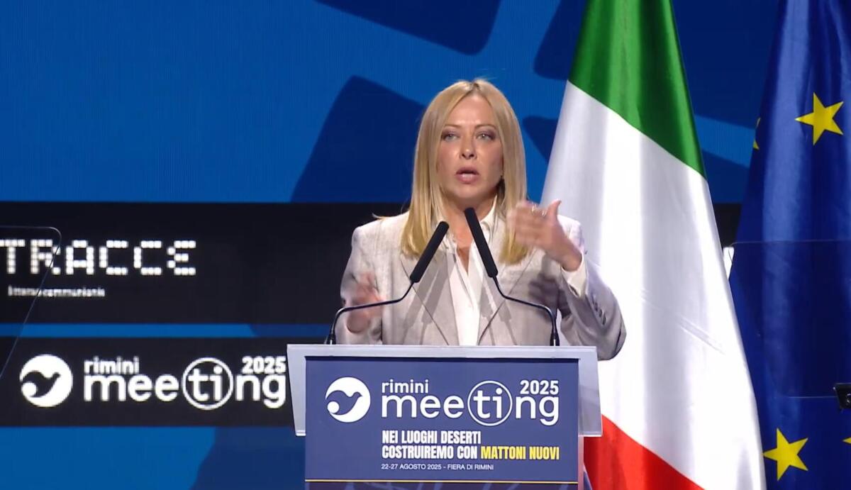 Galleria foto 'Meloni al Meeting di Rimini: basta attacchi a Gaza, riforme e piano casa con Salvini – VIDEO' - foto 1