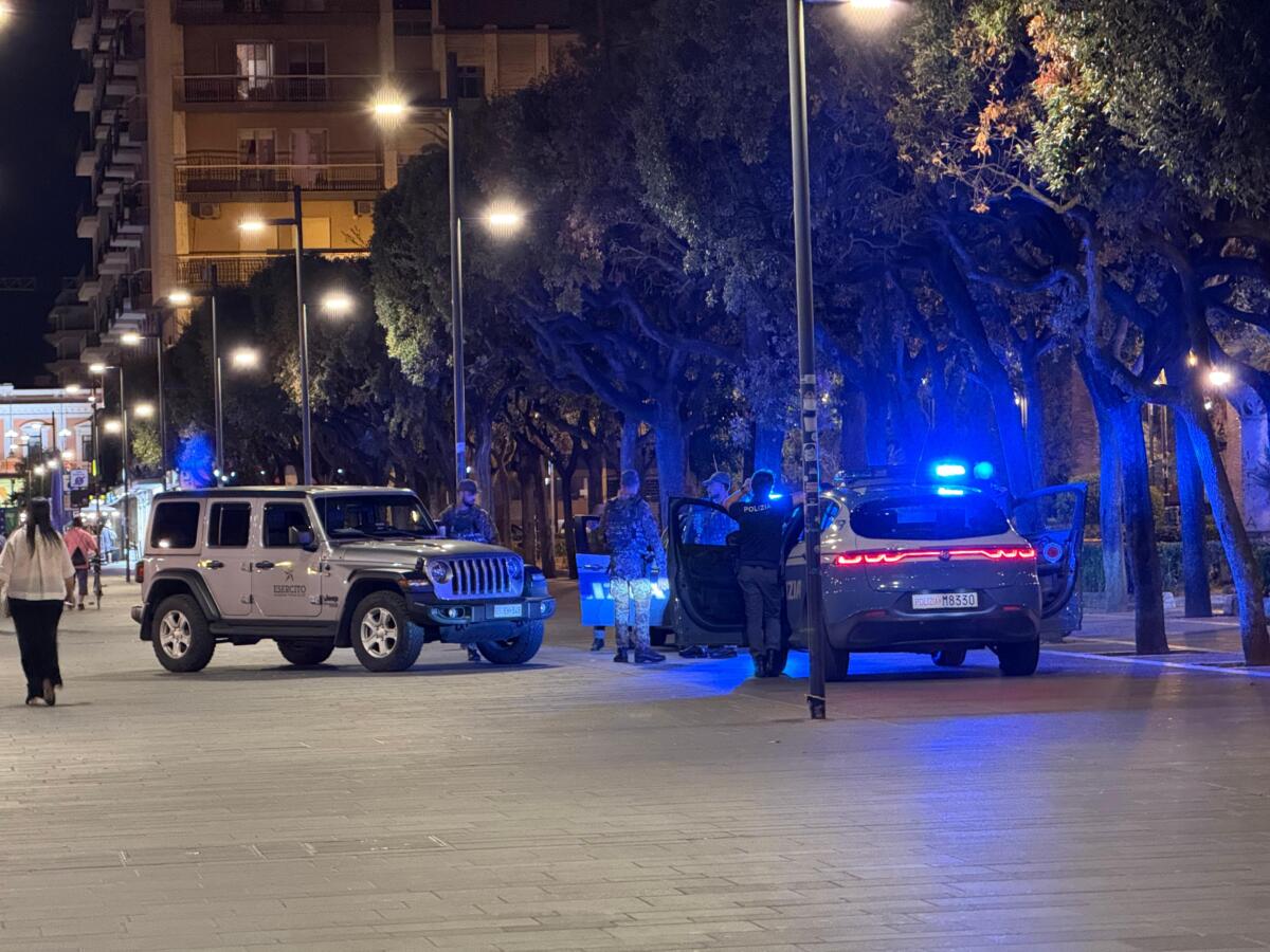 Bari, ancora violenza nel cuore della città: 60enne picchiato per rubargli il cellulare. Arrestato un 35enne straniero Bari, ancora violenza nel cuore della città: 60enne picchiato per rubargli il cellulare. Arrestato un 35enne straniero