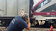 Vagoni merci e un treno Regionale si scontrano sulla linea Brennero-Trento: due feriti