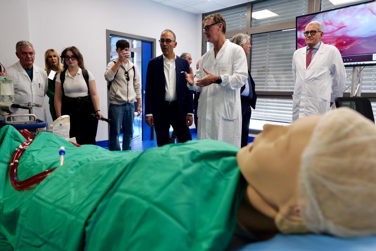 Foggia, al Policlinico inaugurati il Centro di Simulazione chirurgica e il nuovo reparto di Chirurgia generale – VIDEO