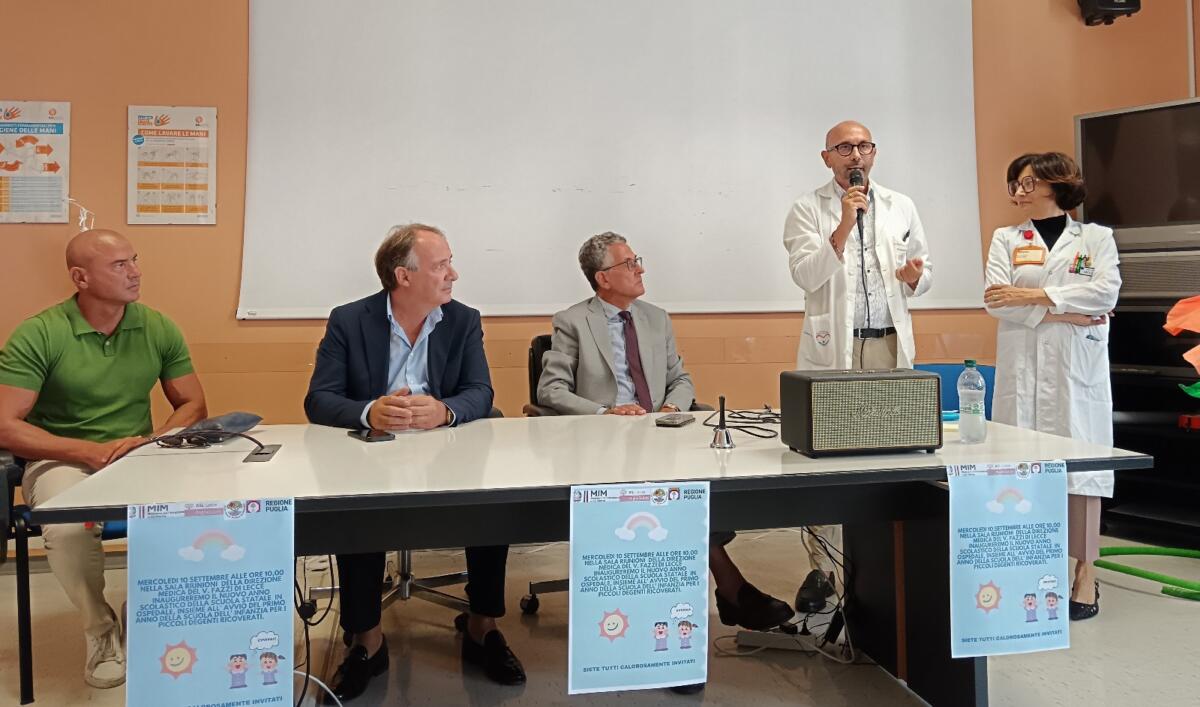 Lecce, inaugurato il 14esimo anno scolastico della “Scuola in Ospedale” per i ragazzi ricoverati al Vito Fazzi Lecce, inaugurato il 14esimo anno scolastico della “Scuola in Ospedale” per i ragazzi ricoverati al Vito Fazzi