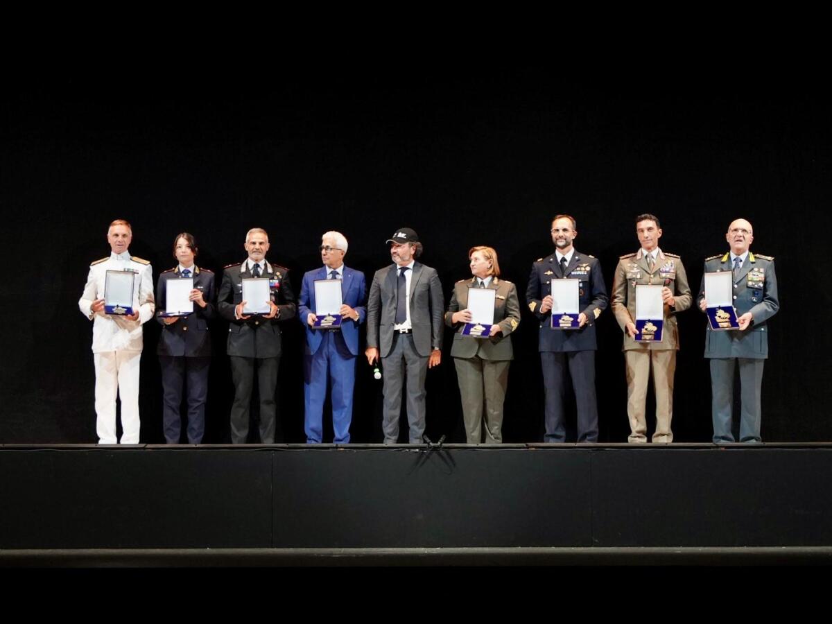Teatro Petruzzelli, Frulli: «Il Concerto di Capodanno sarà dedicato a Bari e il ricavato andrà ad Unicef» Teatro Petruzzelli, Frulli: «Il Concerto di Capodanno sarà dedicato a Bari e il ricavato andrà ad Unicef»