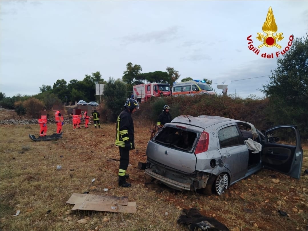 Tragedia nel Brindisino, incidente mortale sulla Sp 26 tra Ceglie e Francavilla: perdono la vita 2 cugini