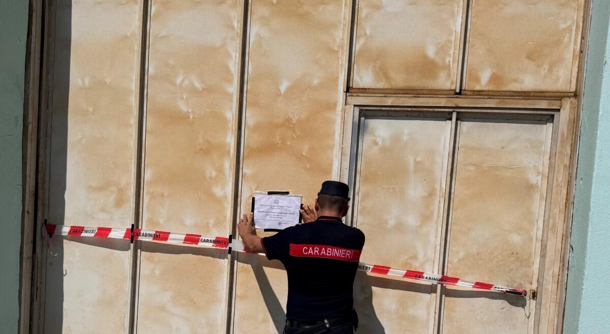 Bari, un capannone di Carbonara usato per gestire rifiuti senza autorizzazioni: una denuncia