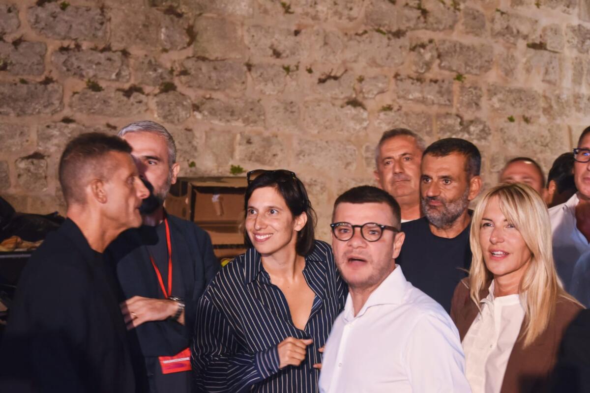 Decaro e Schlein protagonisti a Bisceglie per la Festa dell’Unità – LA DIRETTA Decaro e Schlein protagonisti a Bisceglie per la Festa dell’Unità – LA DIRETTA