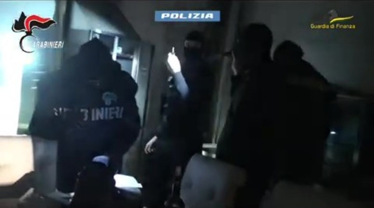 Processo “Mari e Monti” contro la mafia garganica, 44 imputati andranno a giudizio in abbreviato Processo “Mari e Monti” contro la mafia garganica, 44 imputati andranno a giudizio in abbreviato