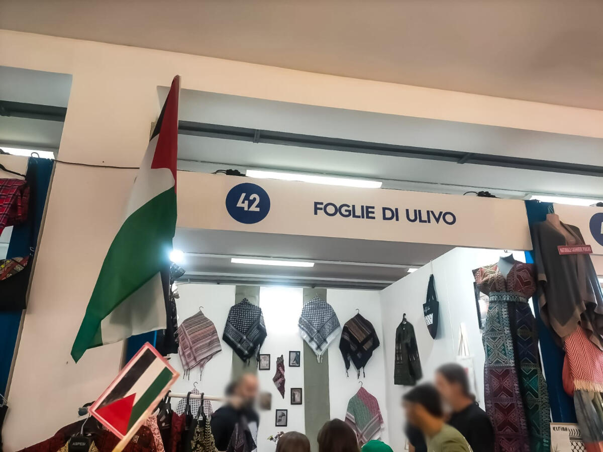 Fiera del Levante, un padiglione senza nome ma è quello della Palestina: «Davvero triste» Fiera del Levante, un padiglione senza nome ma è quello della Palestina: «Davvero triste»