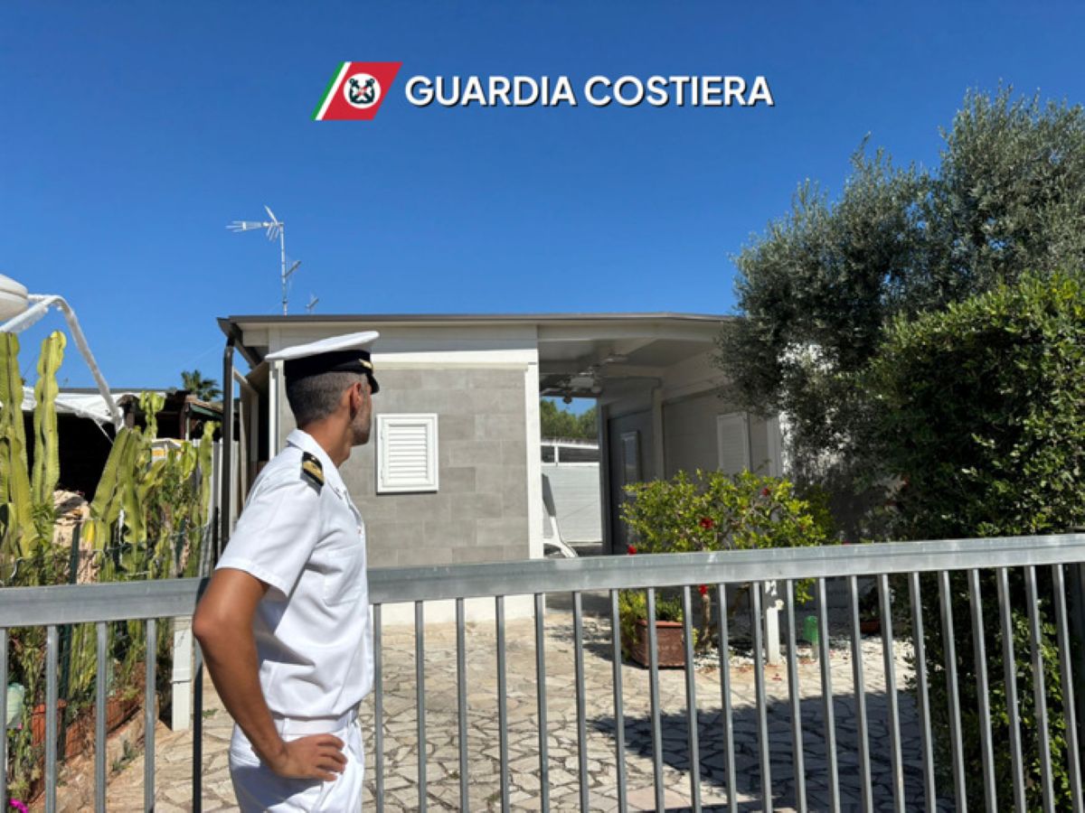 Polignano a Mare, sigilli al Club Adriatico: aree di sosta trasformate in un villaggio turistico. Oltre 390 indagati Polignano a Mare, sigilli al Club Adriatico: aree di sosta trasformate in un villaggio turistico. Oltre 390 indagati