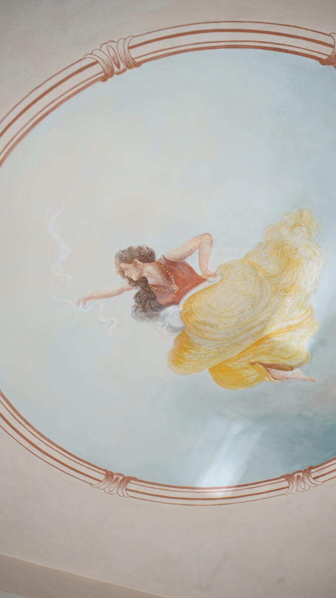 Bari, dalla Sala delle farfalle a quella delle ballerine: il rinato fascino Liberty del teatro Margherita – FOTO