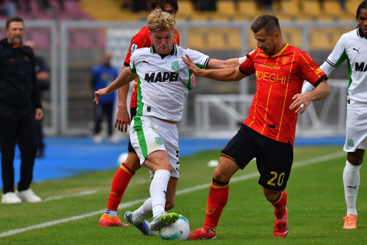 Serie A, rimandata la prima vittoria al Via del Mare: Lecce-Sassuolo termina 0-0 Serie A, rimandata la prima vittoria al Via del Mare: Lecce-Sassuolo termina 0-0